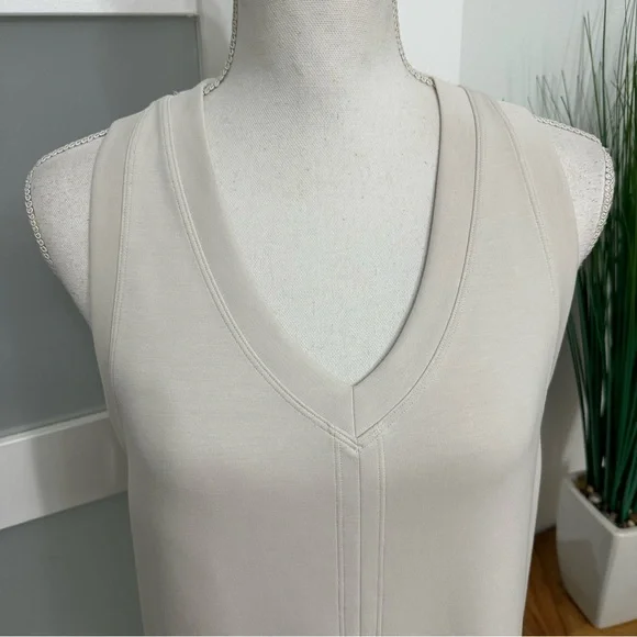 Lululemon Ease of it All V-Neck Midi Dress SZ 8 White Opal Athleisure Casual GUC - Picture 3 of 11
